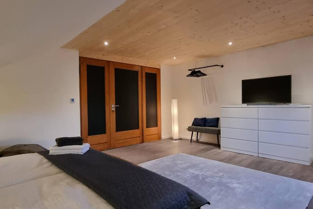 Neustadt an der Weinstraße Capa Ferienwohnung Pfalz מראה חיצוני תמונה